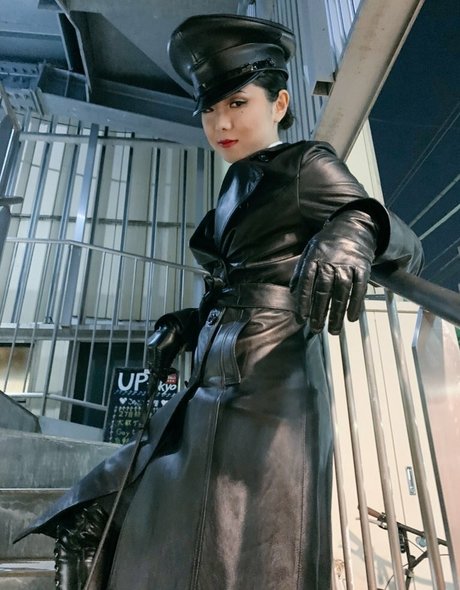 Mistress Orchid model adult images