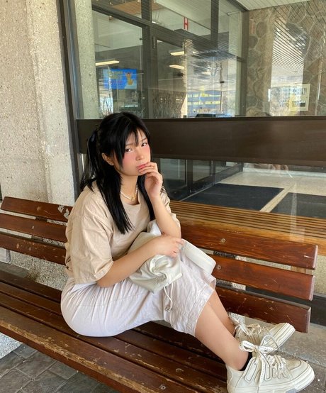 Karenxtran top model img