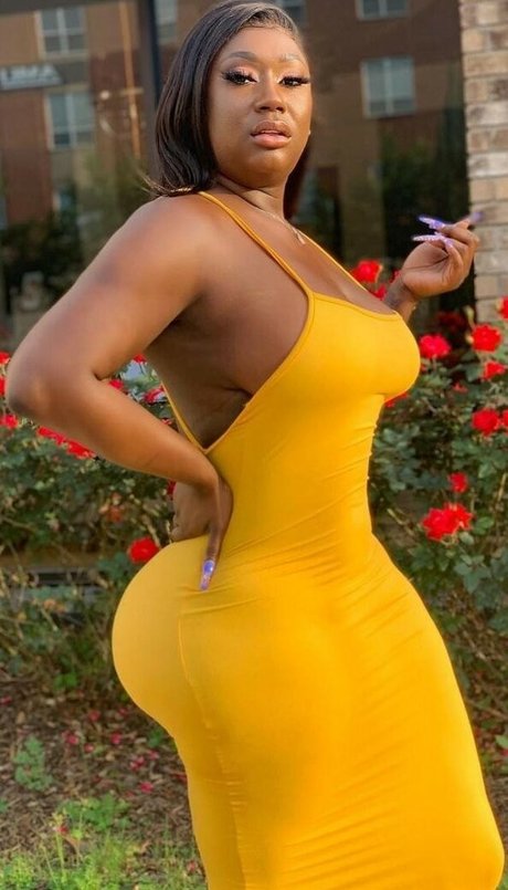 blackgabbydoll nude model pictures