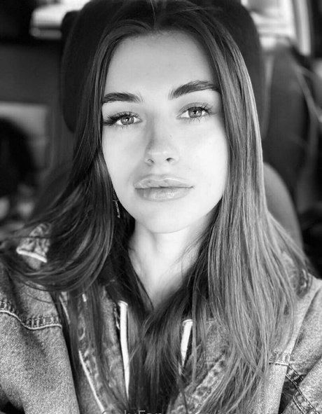 judyevans69 nude star image