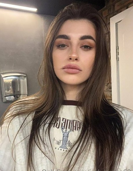 judyevans69 star pornographic pics