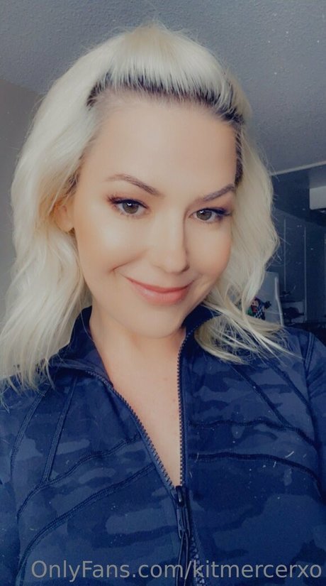 kitmercerxo model erotic galleries