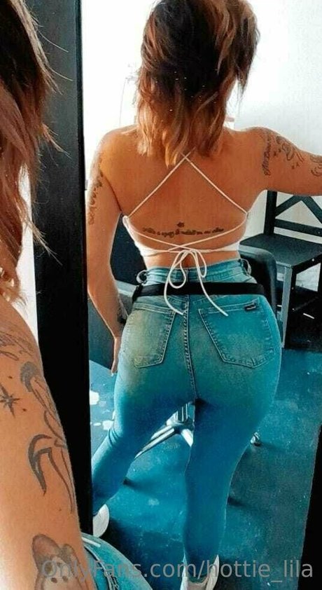 hottie lila art actress picture