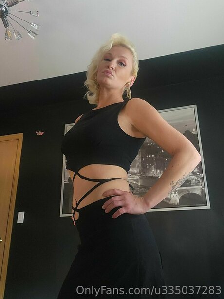 Marilynox23 star adult galleries