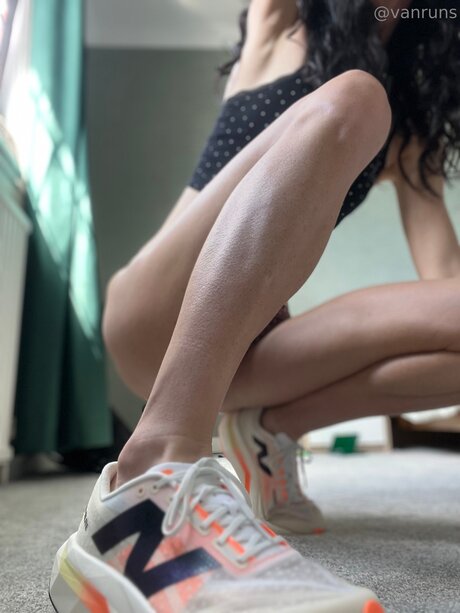 Vanruns hot pornstar archive