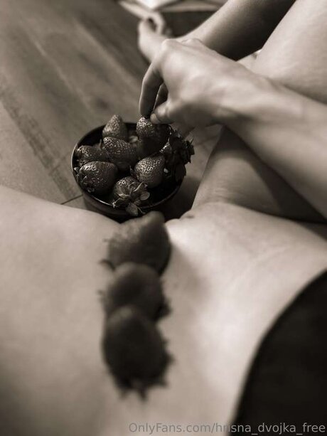 Hrisna Dvojka Free star adult pic