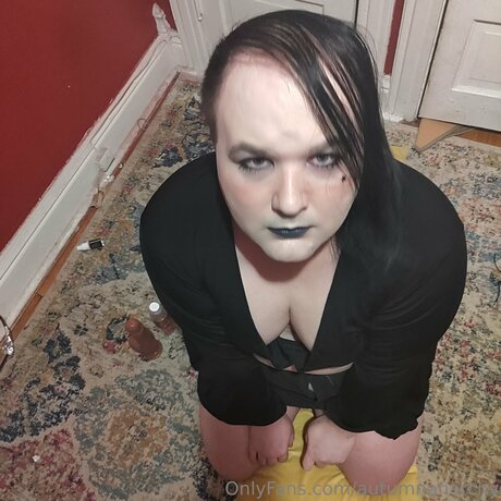 Autumnanarchy model top picture