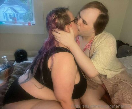 Autumnanarchy model porn photo