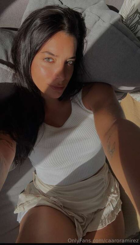 Itscarohub star nude archive