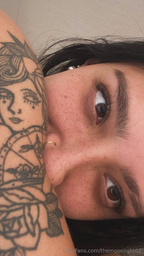 Themoonlight02 model beautiful gallery