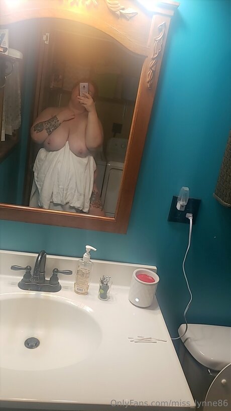 Miss Lynne86 Profile pic