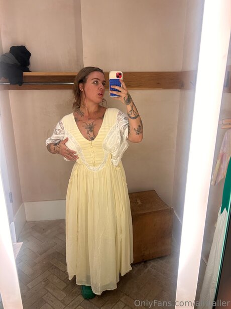 Aliwaller pornstar top images