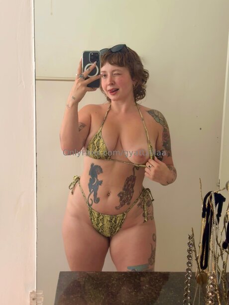 Gyattzillaa perfect model photos