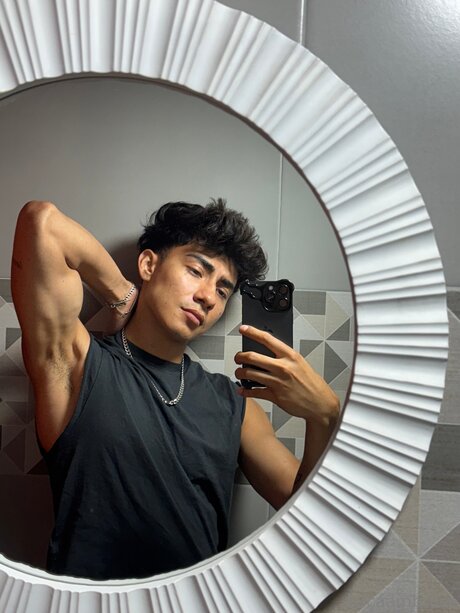 Lucaambrose model pretty galleries