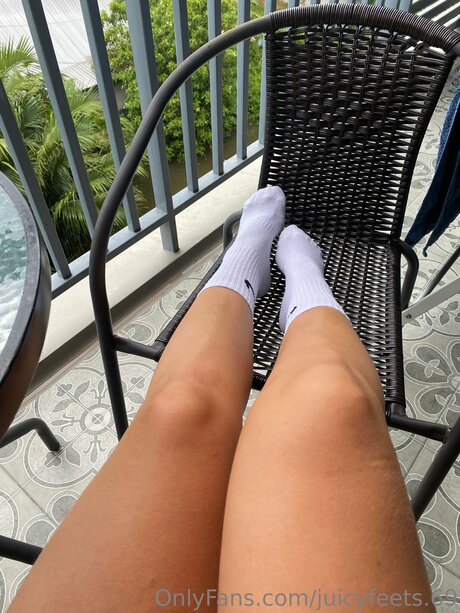 Juicyfeets 69 art star image