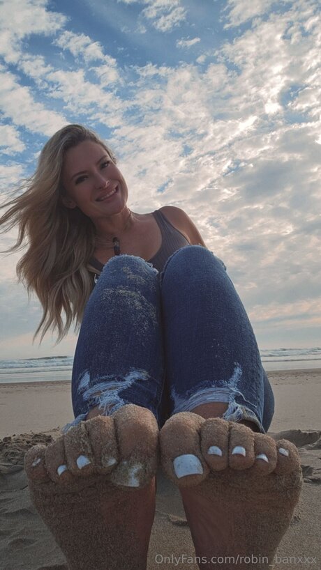 Robin Banxxx nice actress photos