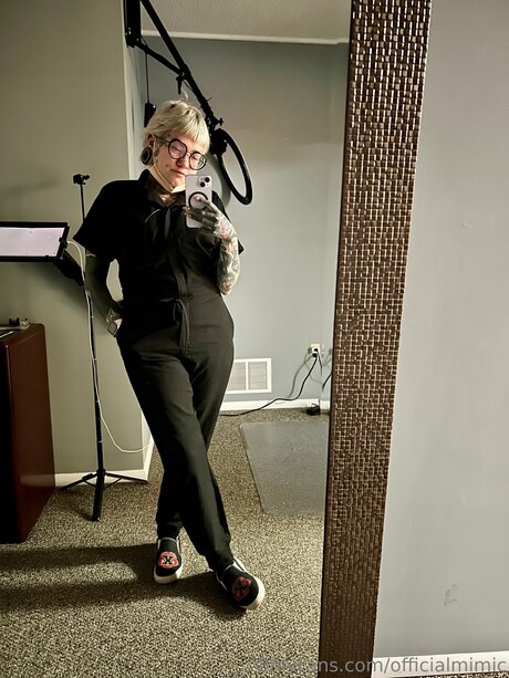 Officialmimic high quality actress img