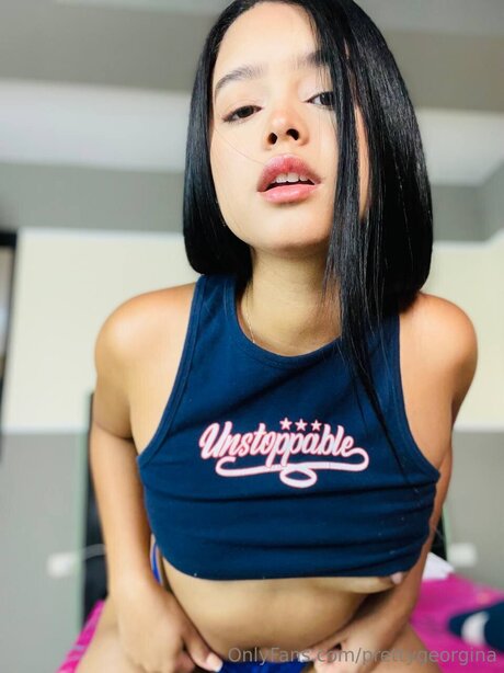 Prettygeorgina star picture