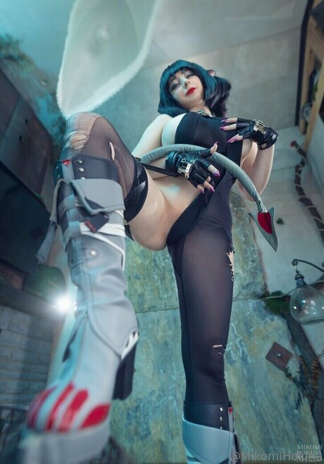 Mikomi Hokina naked star pictures