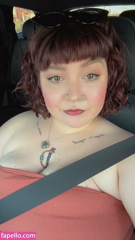 arab teen onlyfans nude image