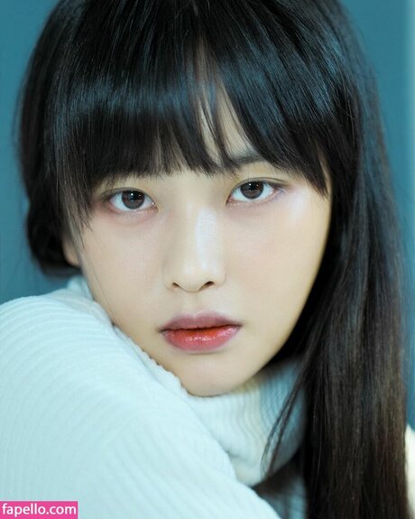 Mal Sook model erotic photos