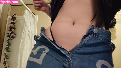 Ava Evilloldhag naked model img