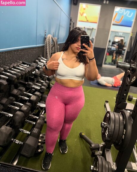 Duyein Martinez star erotic pic