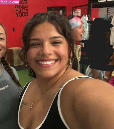 Duyein Martinez star nude pictures