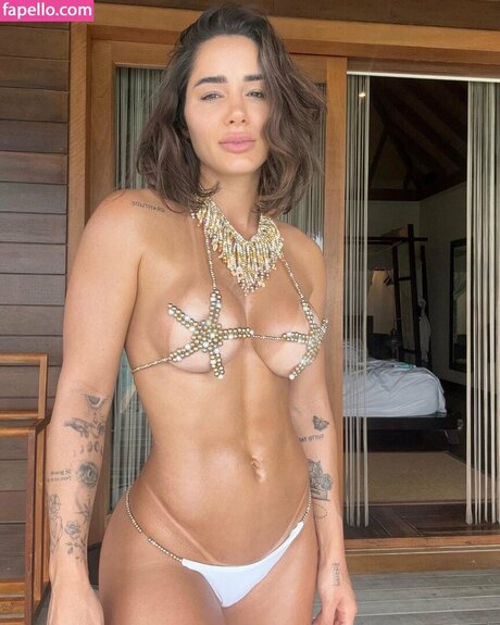 bru luccas30 pornstar perfect photos