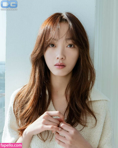 Lee Yoo Mi high quality model photos