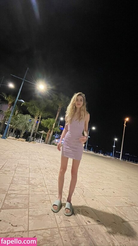 Xenaex model porn archive