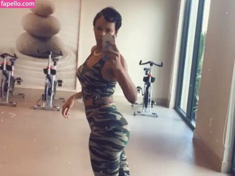 Tia Kemp star adult photo