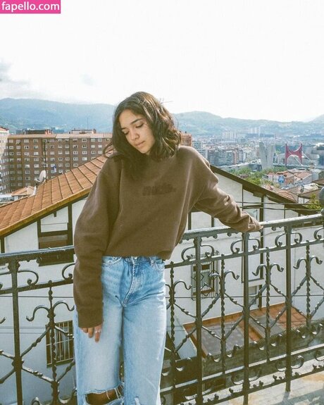 Byhermoss erotic star photos