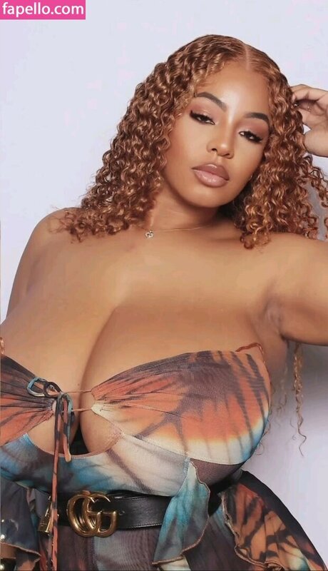 Persephaniificial pornstar naked picture