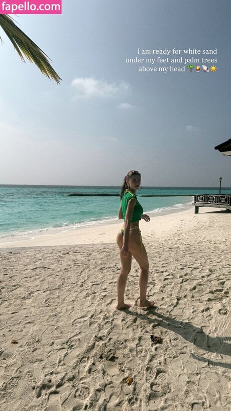 milf model onlyfans adult photo