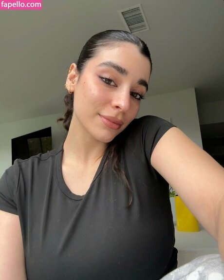 ayaattt model perfect img