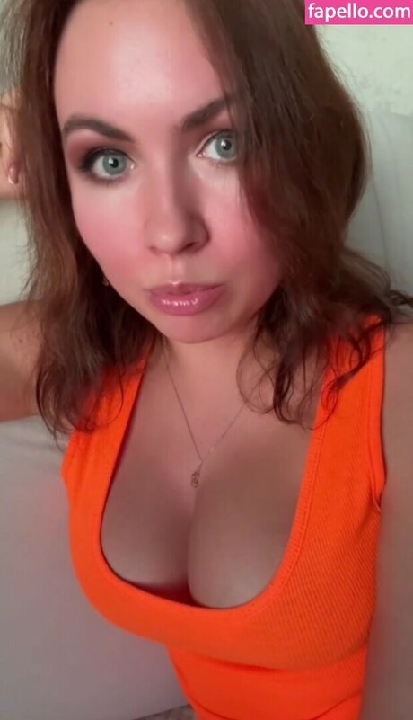 Nika Kolosova nude pornstar photos