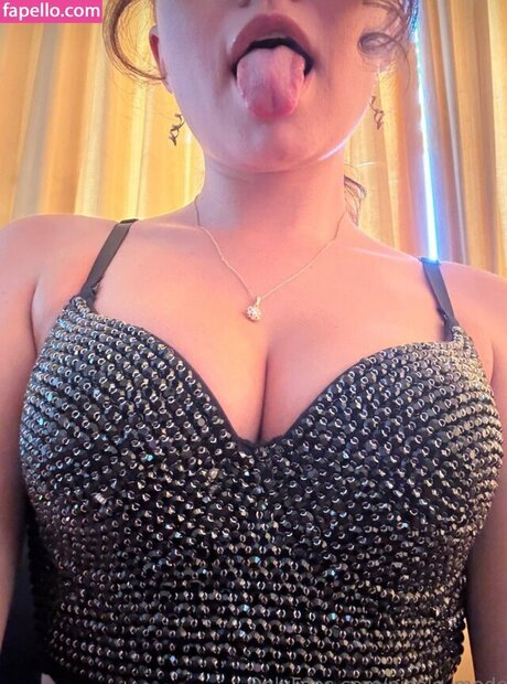 Nika Kolosova star exclusive pictures