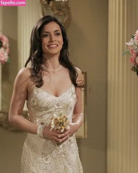 Emmanuelle Vaugier adult actress galleries