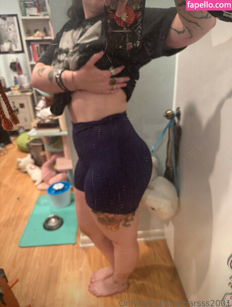 Mars 2001 star sexy pictures