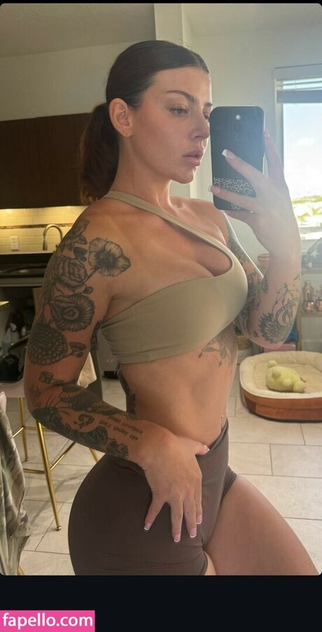 Xlrgju nudes actress image