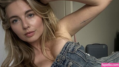 Mariska Stapel model nudes archive