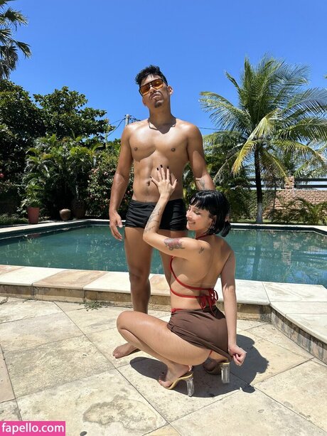 Lulu Witoria naked star photo