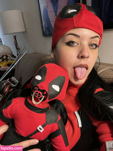 Snarky Jay Cosplay model hot images