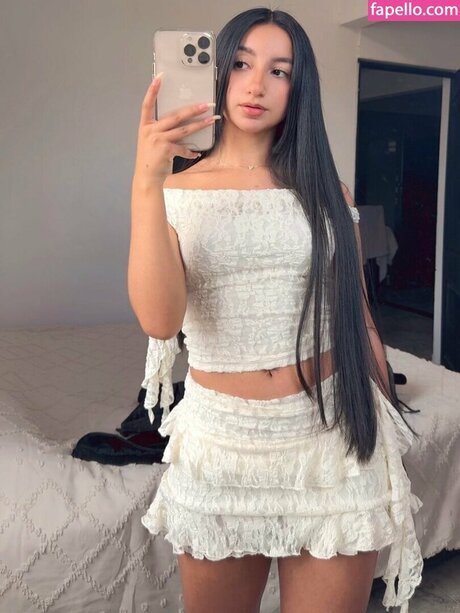 aly golden_ star nude picture