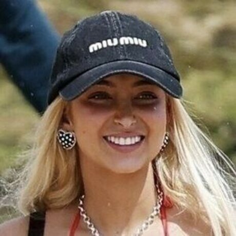 Emma Pillemer model sex picture