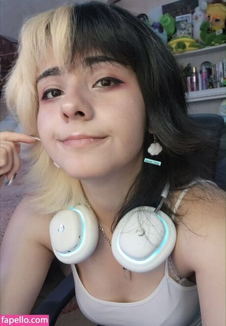 fingering pussy onlyfans porn galleries