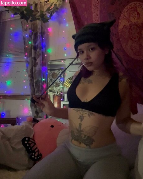 Fishtank high quality pornstar images