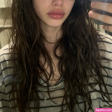 liverandheart star erotic image