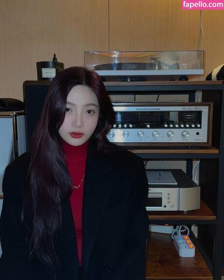 Park Soo young nudes model gallery